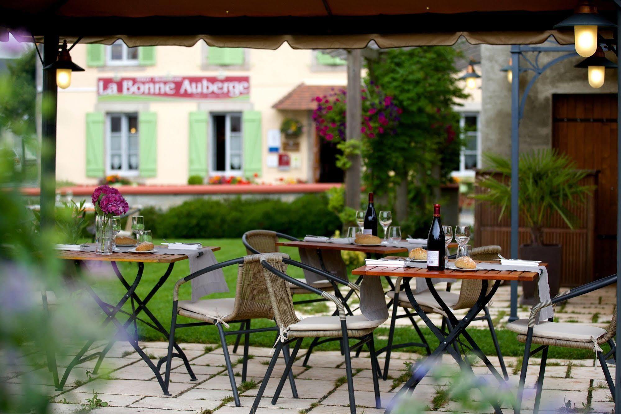 La Bonne Auberge Nouzerines Exterior photo